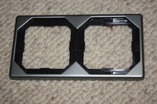 Merten OctoColor 2-fach Rahmen in titan