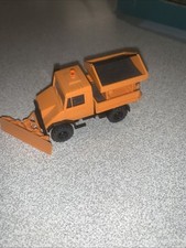 Wiking Kehrmaschine Baufahrzeug Winterdienst Straßenreinigung 1:87 Modell (110)