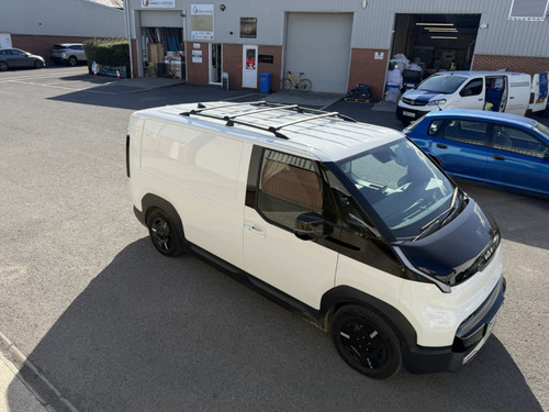Kia pv5 2dachreling - kia,