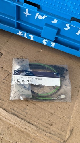 A2025407410 mercedes benz w202 - mercedes,