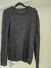 Schöner Pullover mit