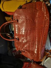 Lackleder Handtasche