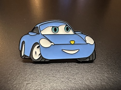Sally carrera emaille pin - carrera,