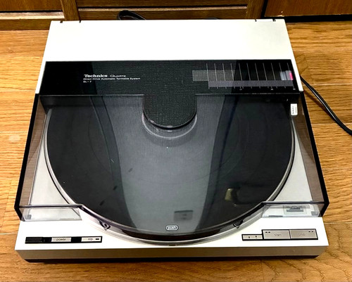 Neuwertig fully serviced - fully, serviced]