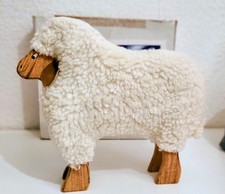 Osterlamm, Schaf mit Wolle