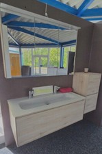 Sanibel 6.0 Cube Badmöbel 121cm Eiche grau, Glaswaschtisch,Spiegels., Armatur