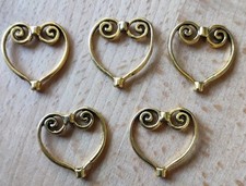 ღ Hobbyauflösung ღ Metallperlen Rahmenperlen 5 x HERZEN antik gold 20 x 20 mm  B