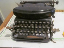 verkaufe Antike Oldtimer Adler Schreibmaschine Modell 7  für Bastler + Sammler
