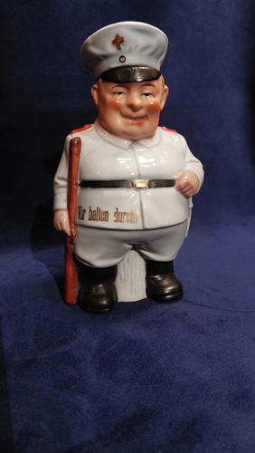 Porzellanfigur eines deutschen