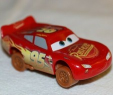 Disney Pixar Cars Thunder Hollow Lightning McQueen DYB06 Crazy 8 Crashers #0045