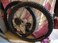 PAAR GIANT FELGEN 26" Reifen + Scheibe