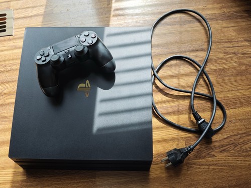 Sony playstation pro - 4,