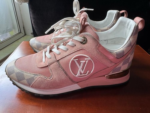 Louis vuitton run away - louis,