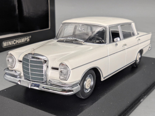 Modellautos minichamps - 1:43,