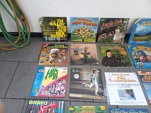 Sammlung von schallplatten - von,