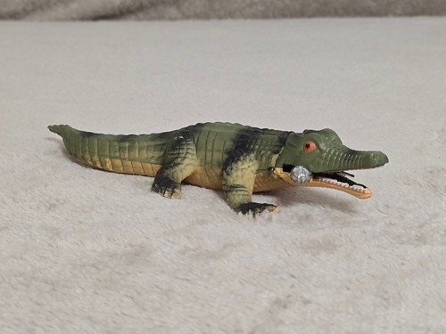 Krokodil feuerzeug flamme - krokodil, aus