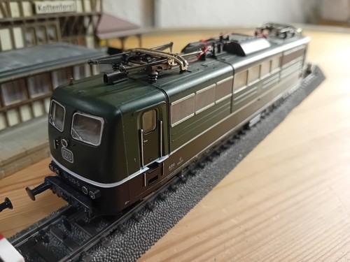 Roco 0431 elektrolokomotive - h0,