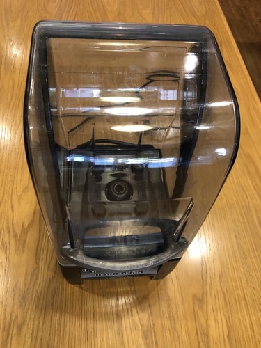 Vitamix the quiet one mixer - the,