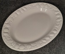 La Primula, große Servierplatte, Obstrelief, 50x38x6,5 cm LxBxH