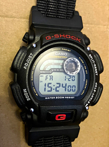 Vintage casio shock - g-shock, dw-9400