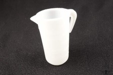 Öl Messbecher 1:50 Skalierung