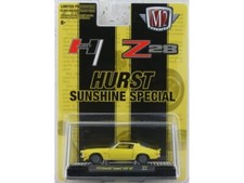 CHEVROLET Camaro Z/28 RS - 1970 - yellow / black - M2 Machines 1:64