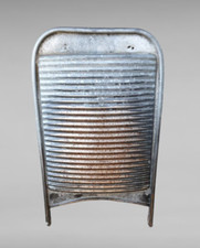 250901 antikes Zink-Waschbrett Stahlblech in sauberem Zusatnd