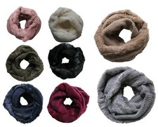 Rundschal Loop Strickschal