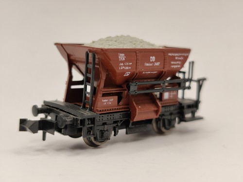 Spur schotterwagen - spur, n
