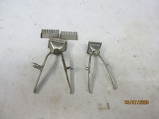 2 alte Haarschneider Handbetriebenechtes Schnäppchen gleich zugreifen