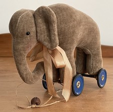 Wunderschöner antiker Steiff