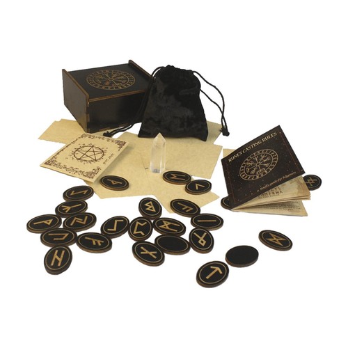Holz runen set älteres - holz-runen-set,,