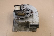 Junkers Gebläse Lüfter ZR ZSR ZWR 18 24 -2 -3  8717204215 87172042240 (#J2363)