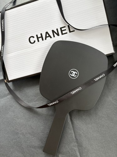Chanel schminkspiegel mit - chanel,