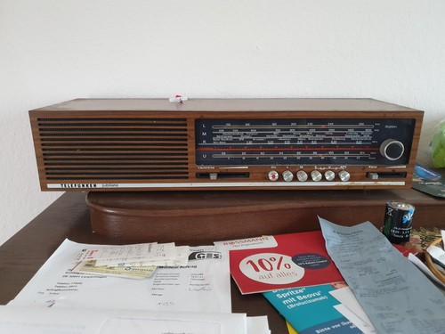 Altes telefunken radio nur - altes, radio.