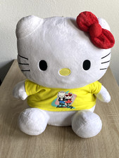 Hello Kitty Plüschtier