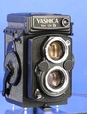 YASHICA-MAT-124-G-66
