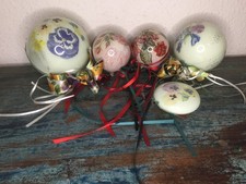 5-tlg. Deko Kugel Set Blumen Dekor mit Bändern Fensterdeko Fensterkugeln