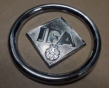 Chromring und IFA Emblem f. IFA F9 Heckklappe NEU TOP Qualität (kein Wartburg)