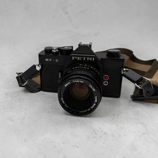 PETRI MF-2 Kamera mit 50mm