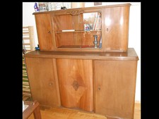 sehr schönes altes Esszimmer Buffet aus Holz (50-iger Jahre)