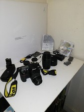 NIKKON D200 KAMERA +AF NIKKOR 18-55 + 70-300MM + MB 200 + ... FUNKTIONIERT