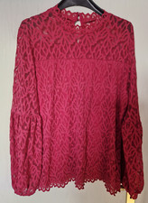 Stehkragen-Bluse aus Spitze mit Unter-Shirt lange Puffärmel beere (rot) Gr. 42 L