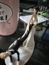 Humorvolle Tortenfigur für