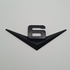 V6 Emblem Schwarz Auto