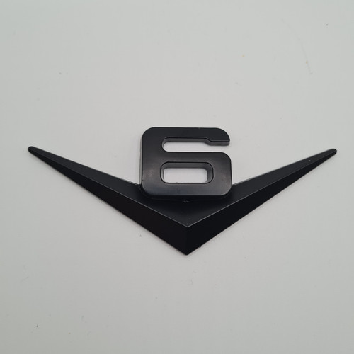 Emblem schwarz auto - v6,