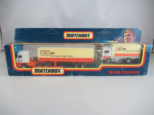 Matchbox team convoy - matchbox, tnt