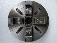 Vierbackenfutter/Planscheibe Durchmesser 200 mm mit Innengewinde M 35 X 2mm.