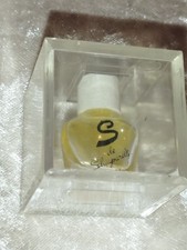 Schiaparelli S de Schiaprelli Micro Mini, voll, top erhalten, tolle tricky Box