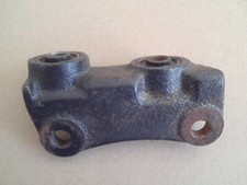 opel oldtimer teile..Servopupumpe Halter..Siehe Bilder.